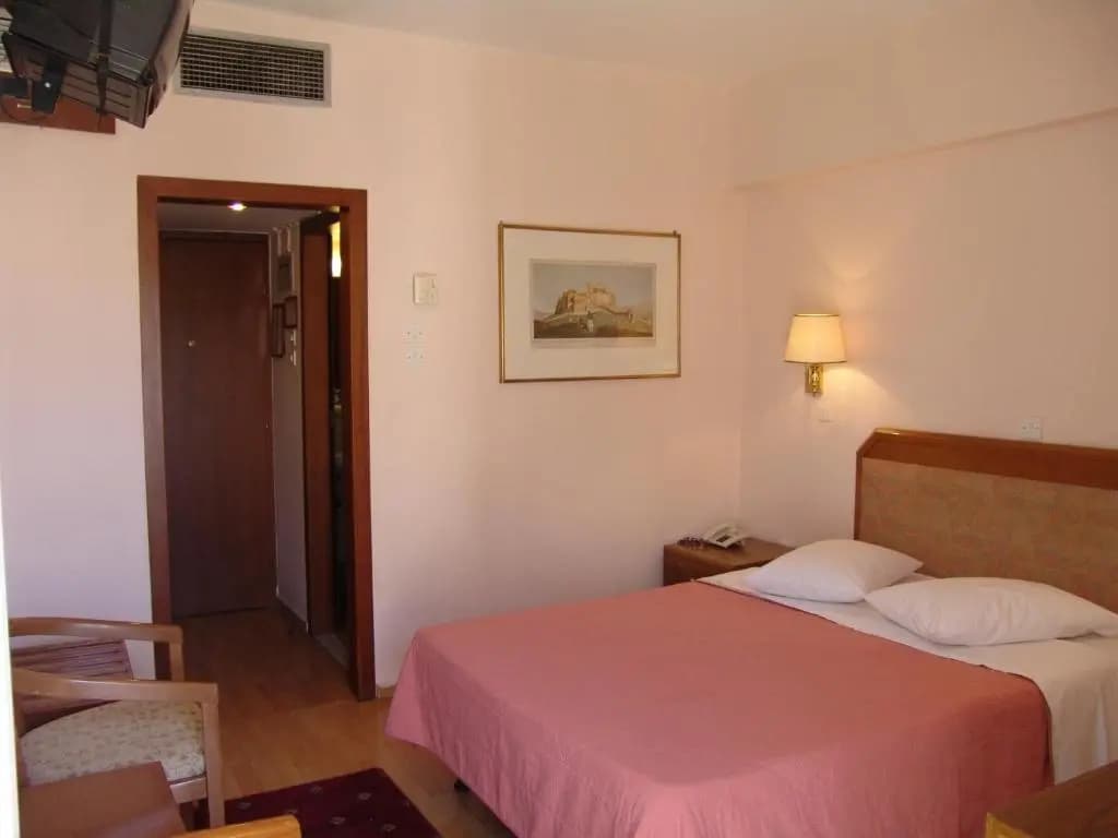 Economy Hotel - photo 4