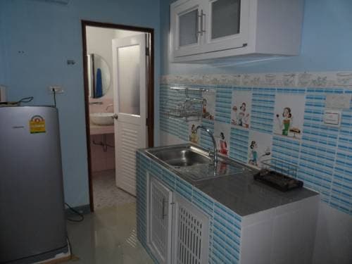 Areeya Guesthouse - photo 8