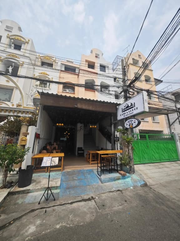 Panda Lodge Home Stay - photo 2