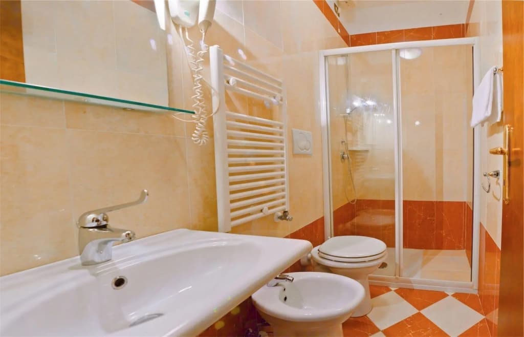 Hotel Henry - photo 8