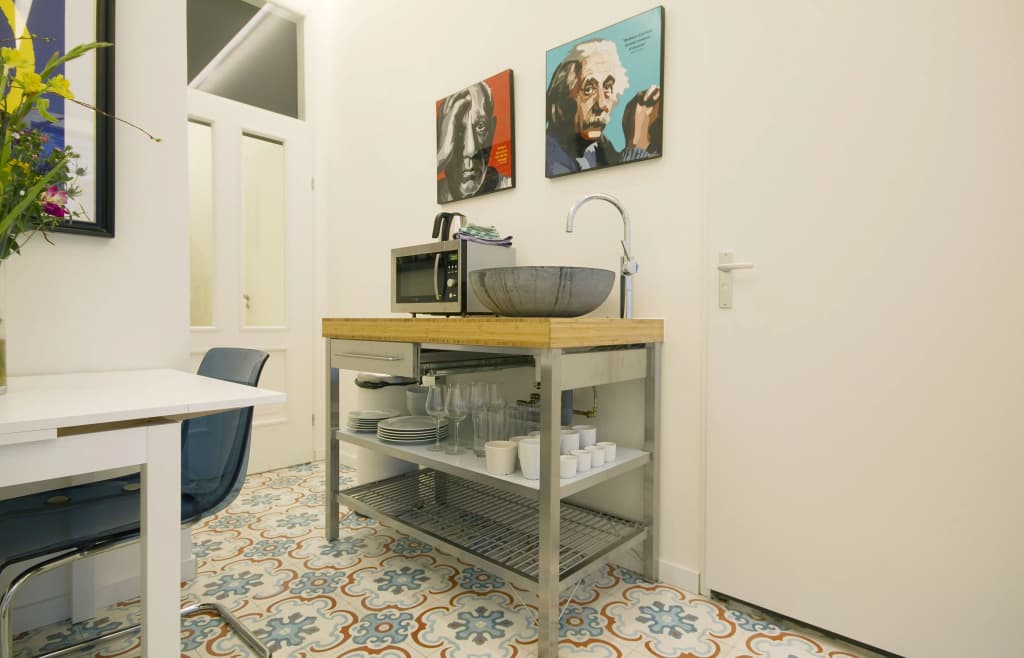 Haarlemmerstraat Apartments - photo 2