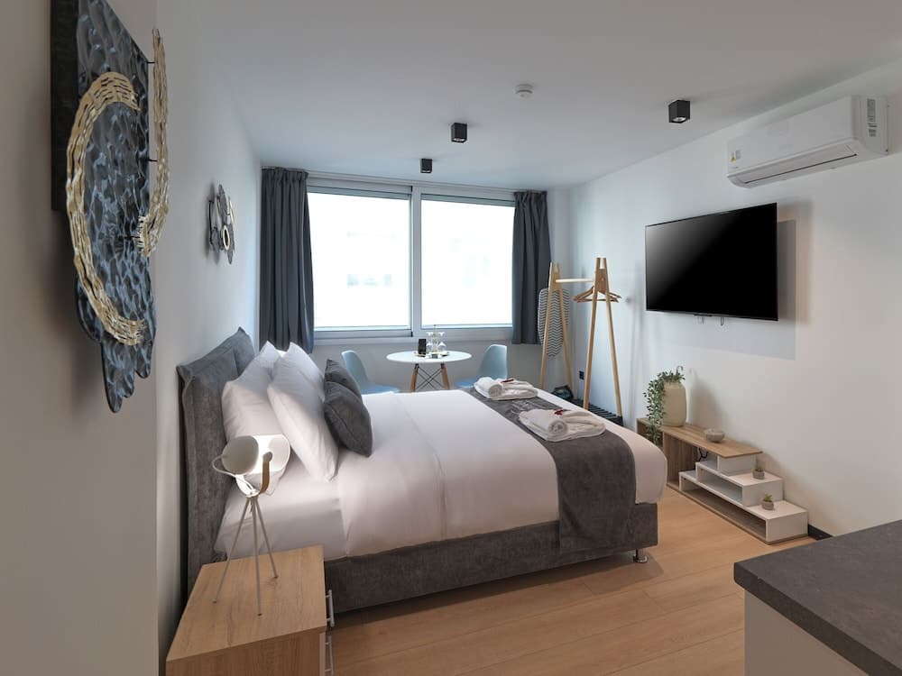 Athens Eleven Luxury Apartments - photo 22