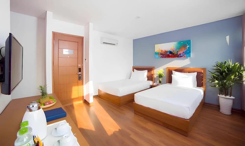 Sunset Sea Hotel - photo 4