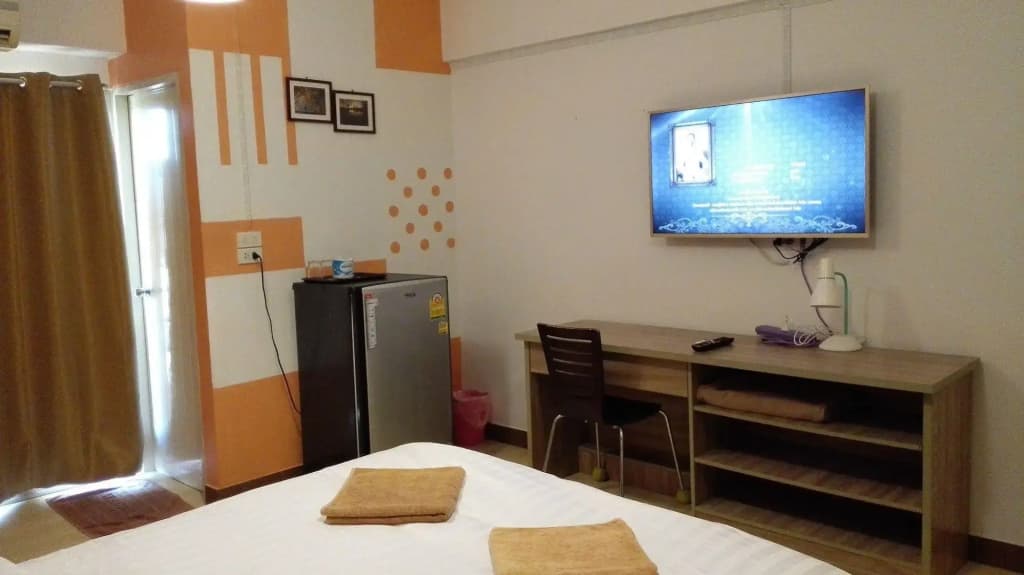Gems Park Apartment - photo 6