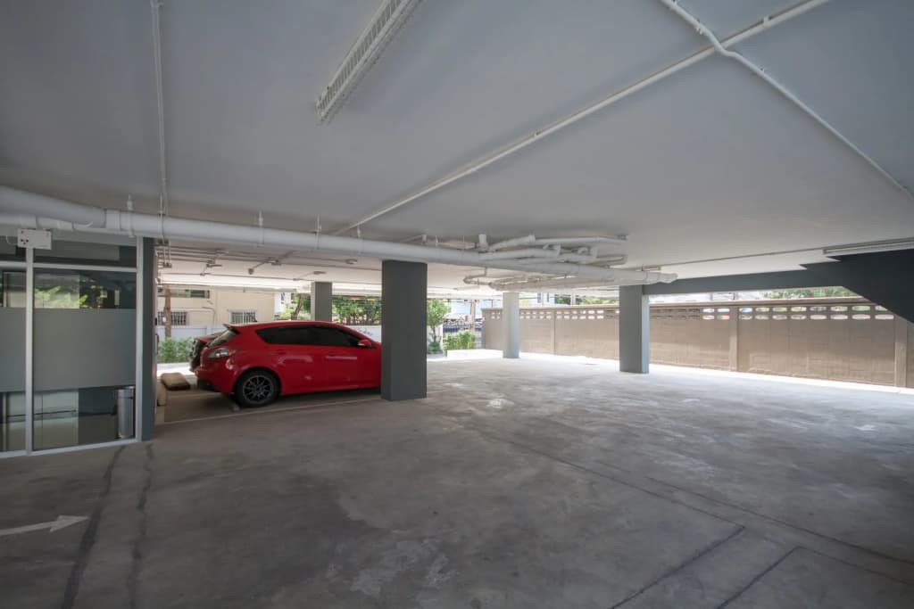 Q Space Residence - photo 17