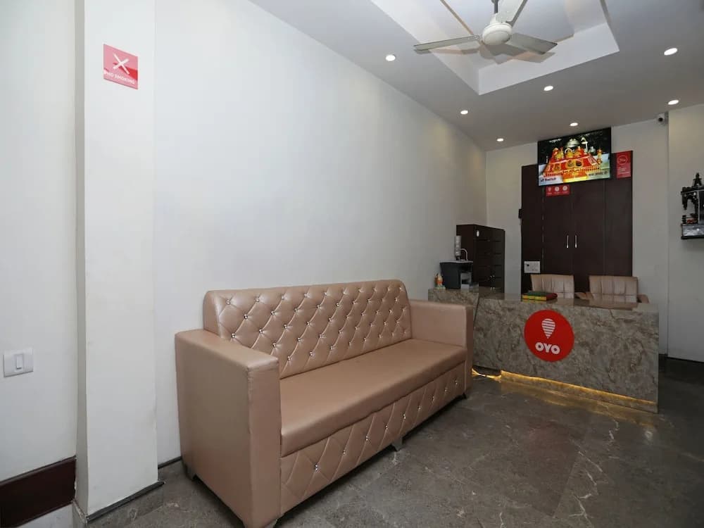 OYO 12503 Hotel Corner Point - photo 13