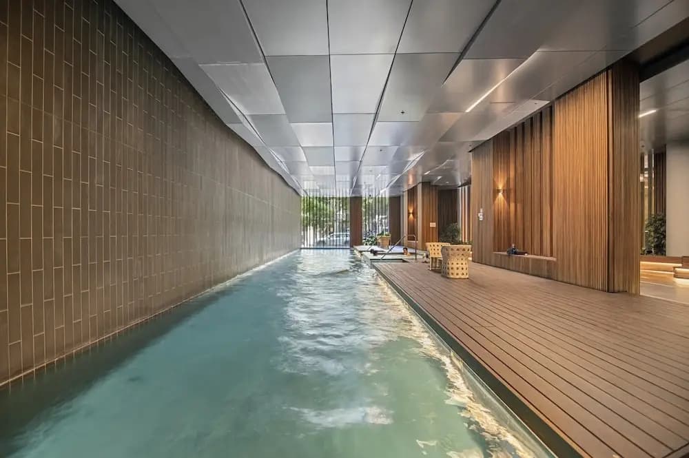 1BR Apartment Near CBD With Pool - photo 6