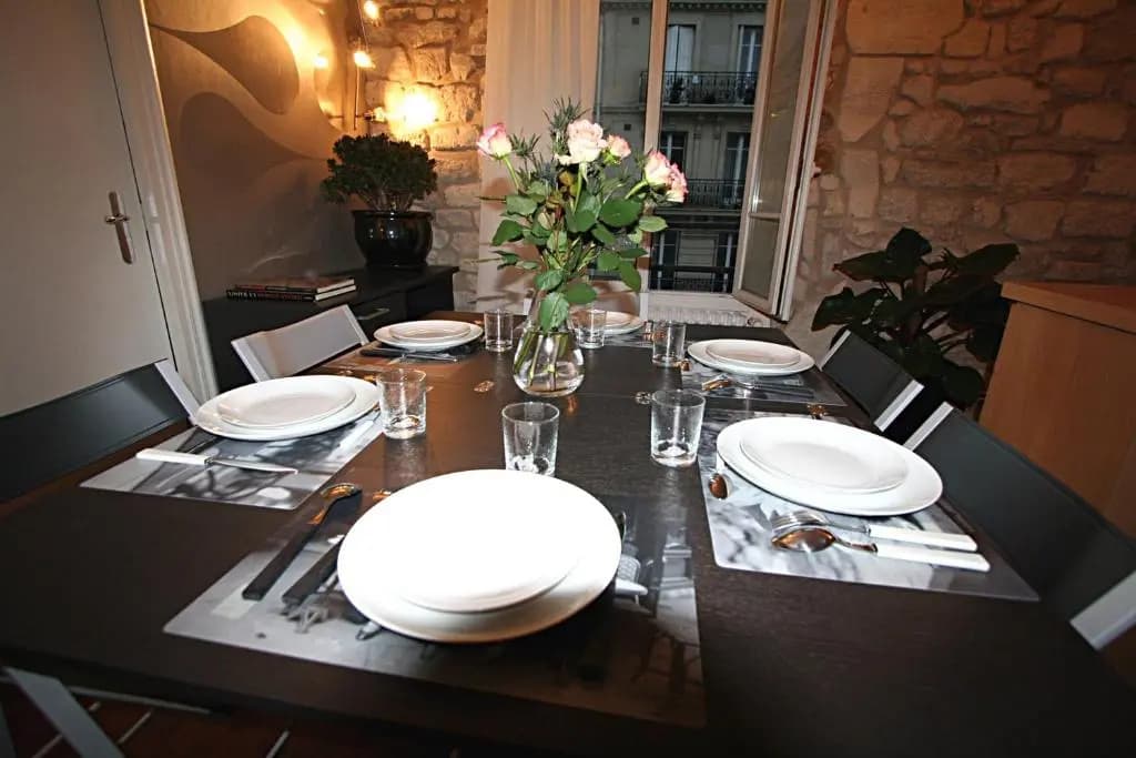 Paris Interiors Rentals - Le Marais Archives 2 Bdr - photo 10