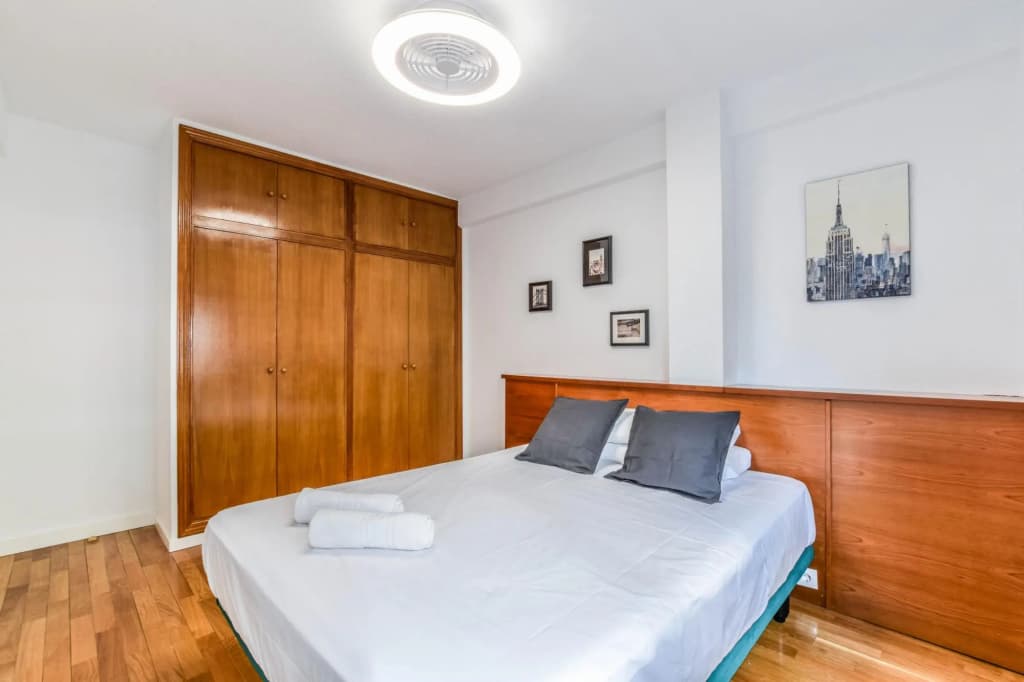 Alcalá I in Madrid with 3 bedrooms and 2 bathrooms - photo 5