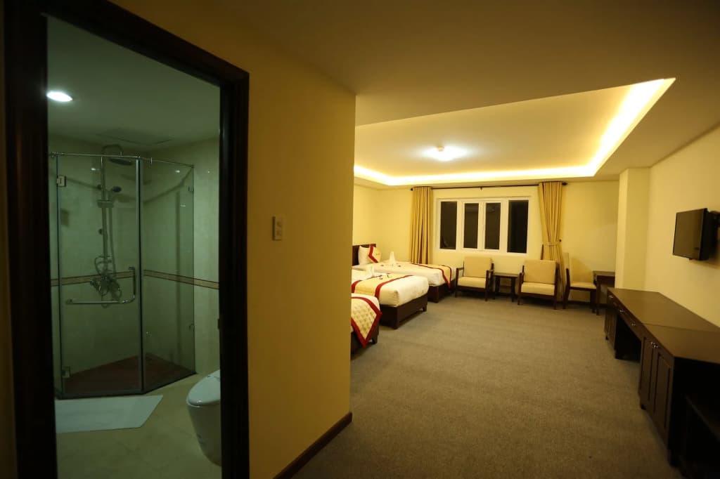 Tien Sa Hotel Da Nang - photo 7
