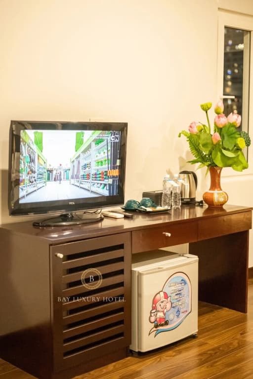 Bay Luxury Hanoi Hotel - No 9 Nguyen Truong To - photo 18