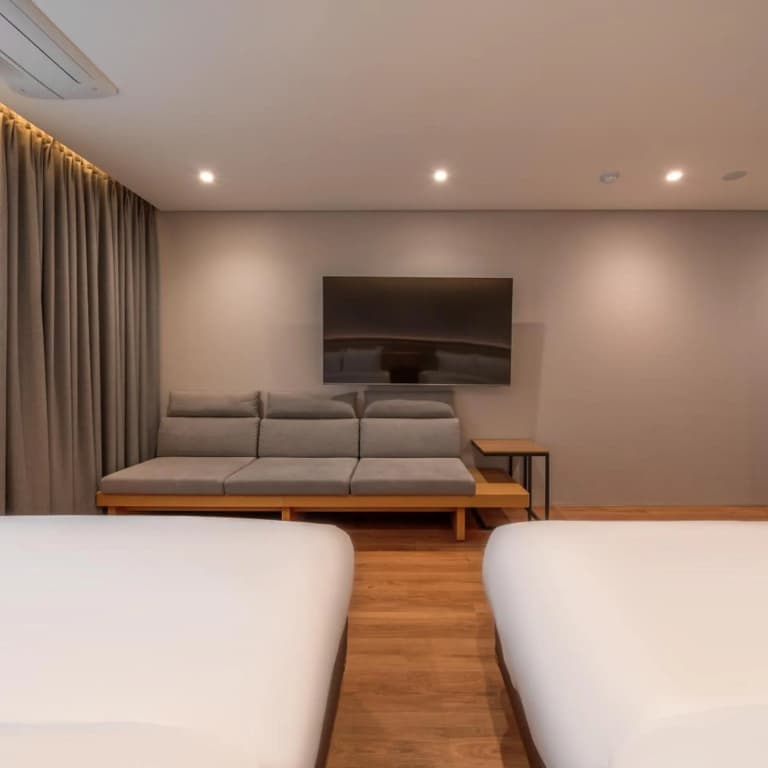 Comfort Inn Yeouido - photo 41