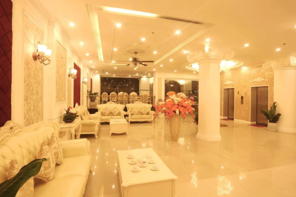 Jay Grand Hotel - photo 23