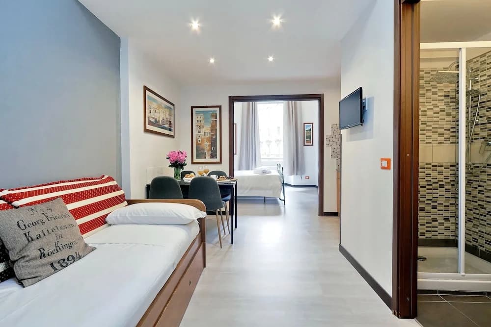 Cavour Square Apartment - photo 5