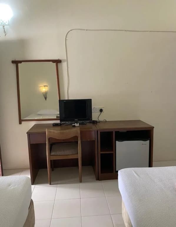 Charlie Langkawi Motel - photo 3