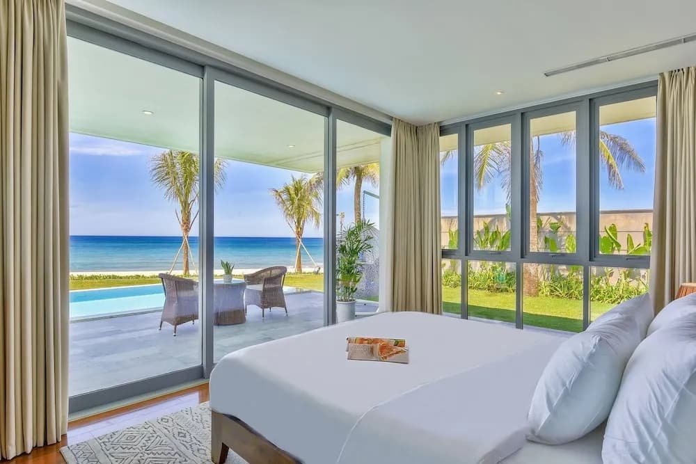 Stunning Beachfront 6br Villa W Largest Pool - photo 26