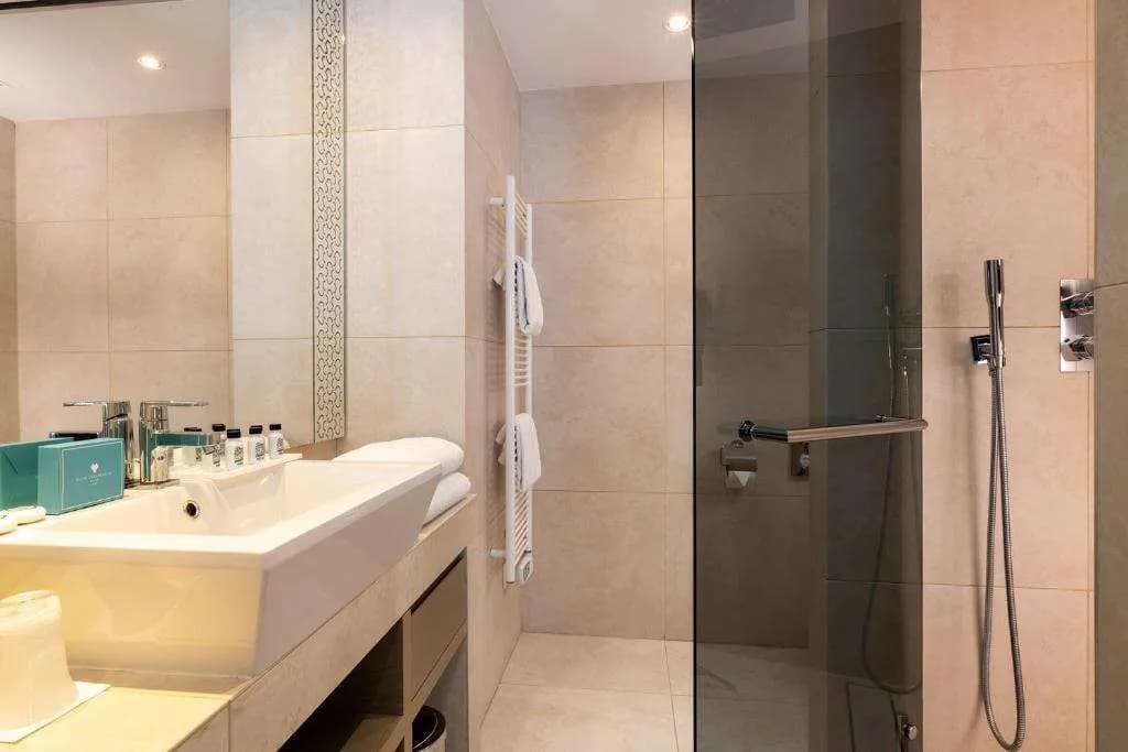 Hotel Etoile Maillot - photo 38