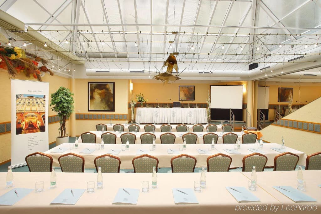 Adria Hotel Prague - photo 27
