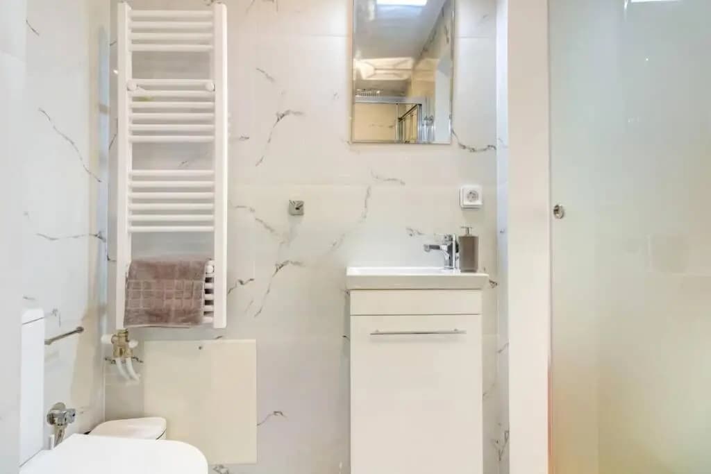 Koukaki lux 2BD 1master ap next to Acropolis - photo 6