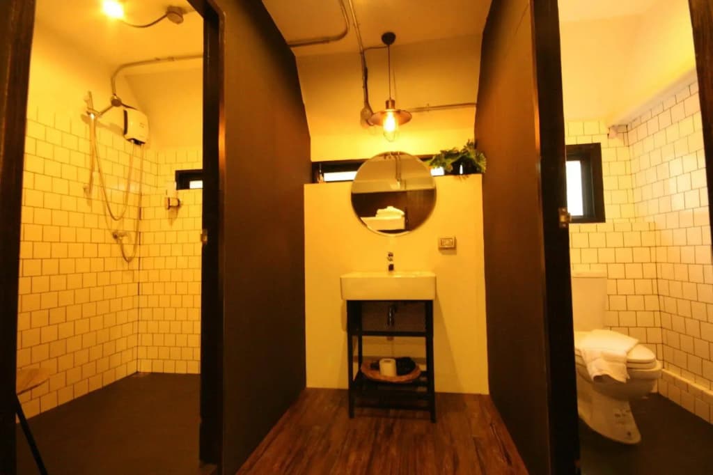 STrips the Poshtel - Hostel - photo 7