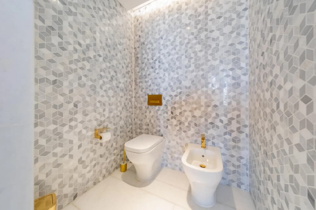 Dxb - Five - 30906 - Pj - photo 10