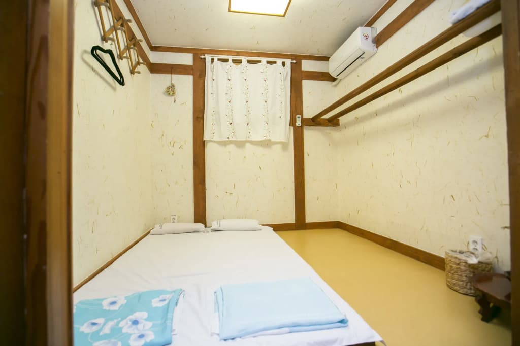 Bukchonmaru Hanok Guesthouse - photo 3