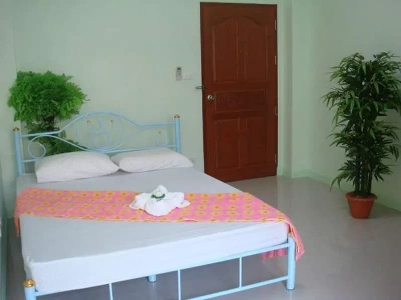 S.n Apartment - photo 4