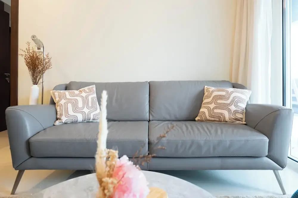 KeyRock - Chic 2BR Escape with Pool - photo 12