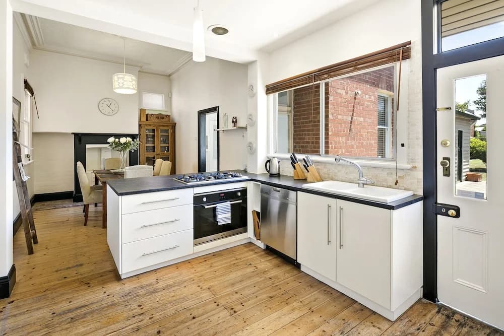 Windermere Fitzroy - Rejuvenate Stays - photo 8