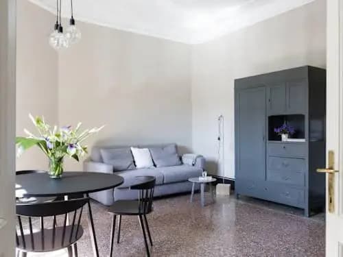 Garibaldi Suites Apartment - photo 3