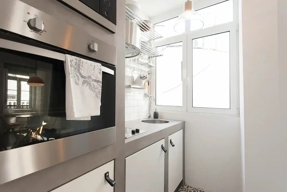 Chic Studio Located In Lisbon Historic Centre - photo 10