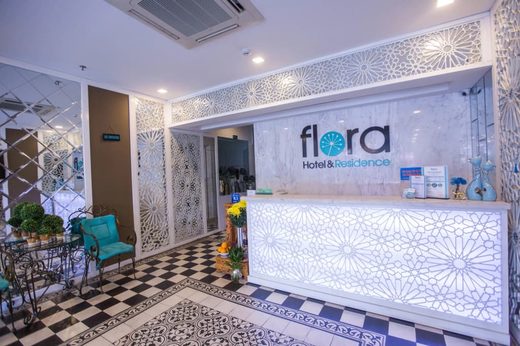 Flora Hotel - photo 2
