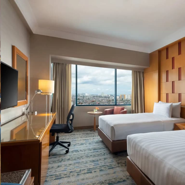 Hotel Ciputra Jakarta - photo 7