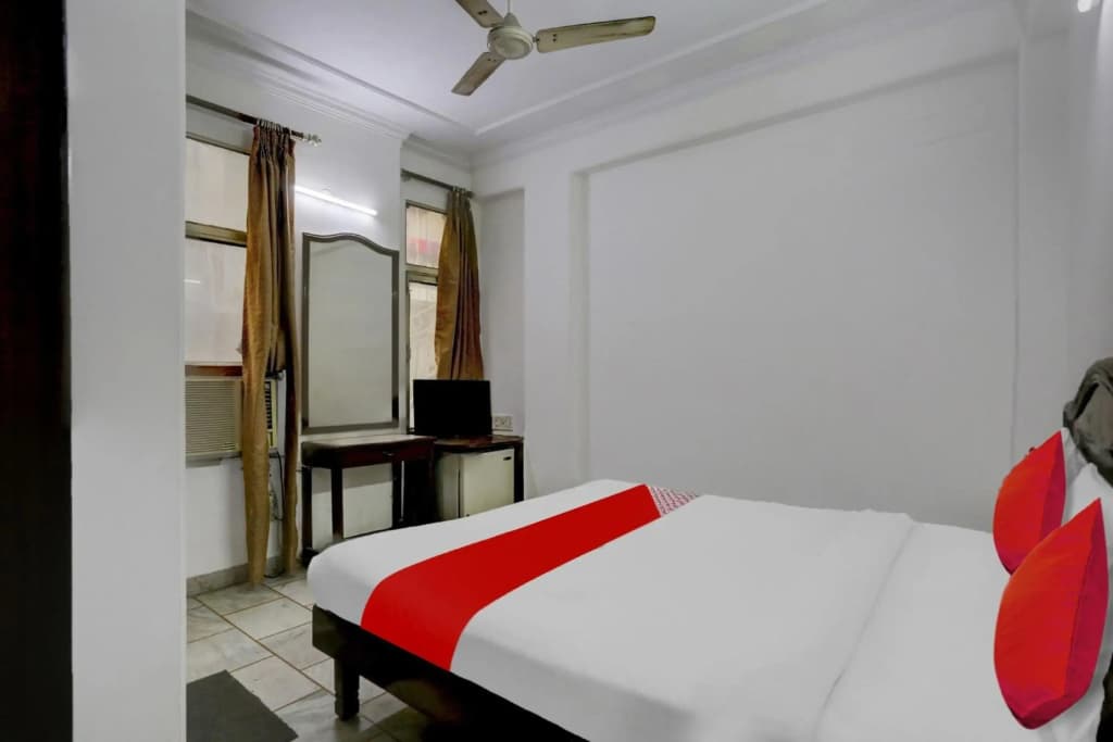 OYO Flagship IAE522 Hotel Cozzy Homes Stay - photo 4