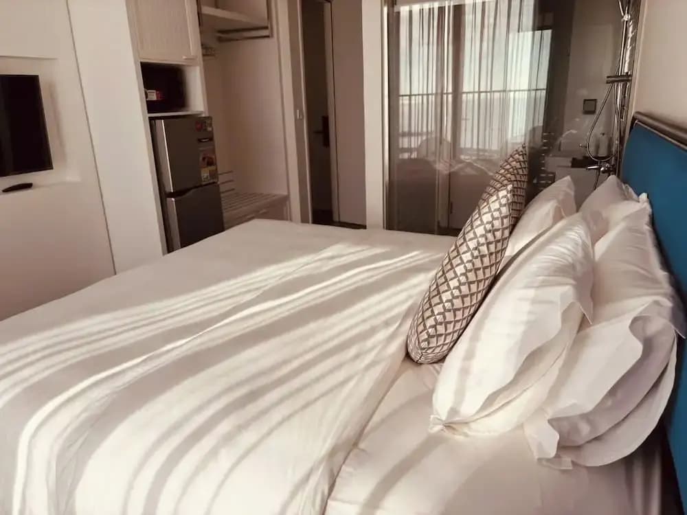 Azure Premium Apartments - photo 3