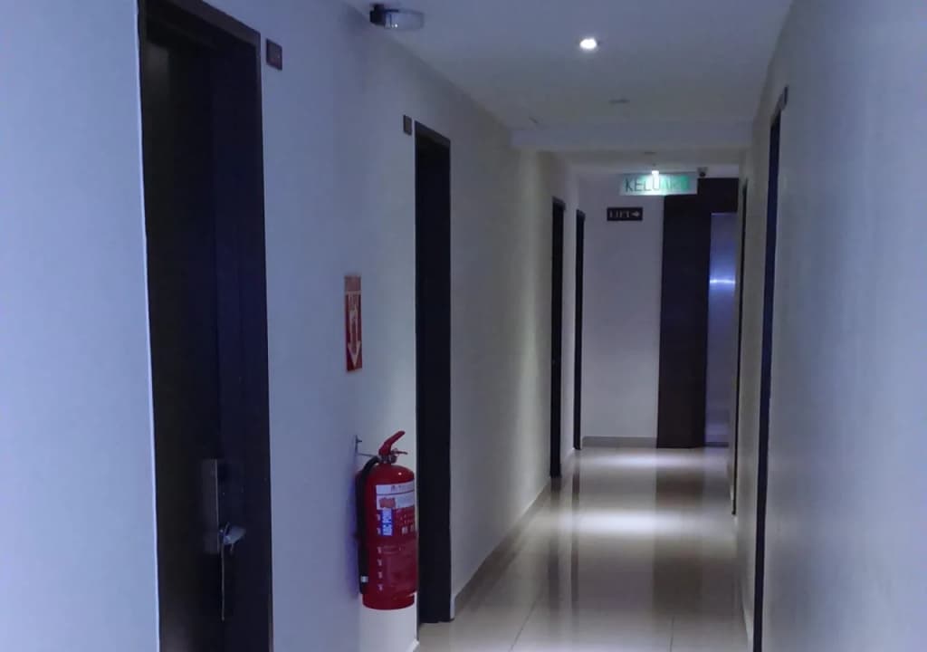 Jin Hotel - photo 16