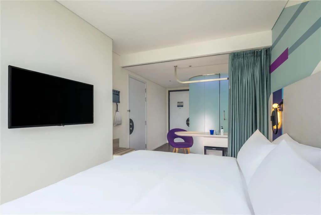 Tru by Hilton Da Nang City Centre - photo 44