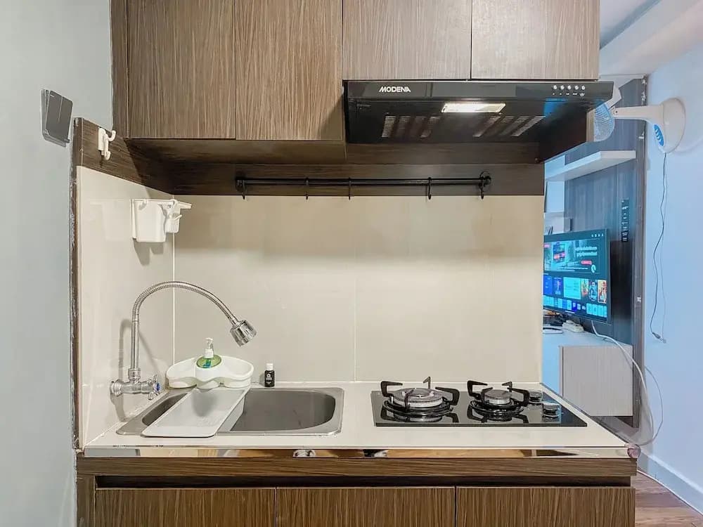 Best Deal And Homey Studio Apartment At Amethyst - photo 12