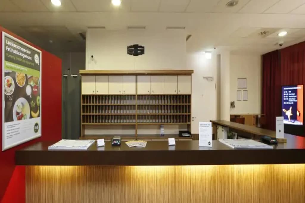 B&B HOTEL Berlin-Mitte - photo 17