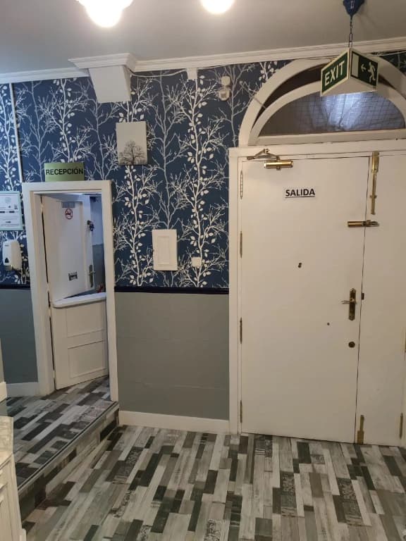 Hostal Adeco - photo 11