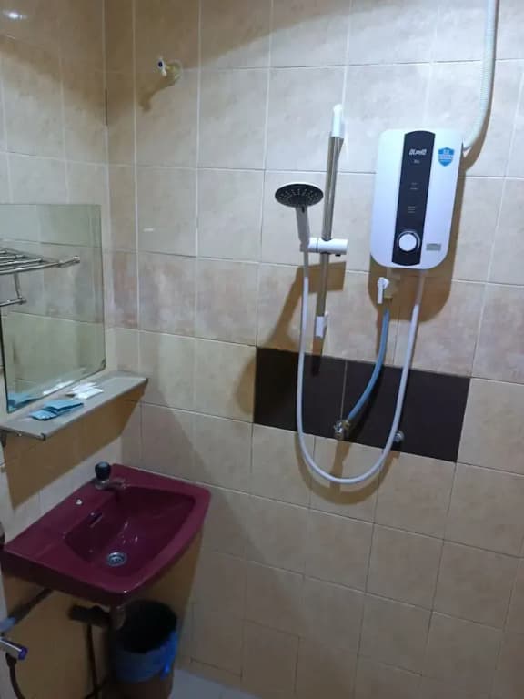 FullyWell Hotel - photo 9