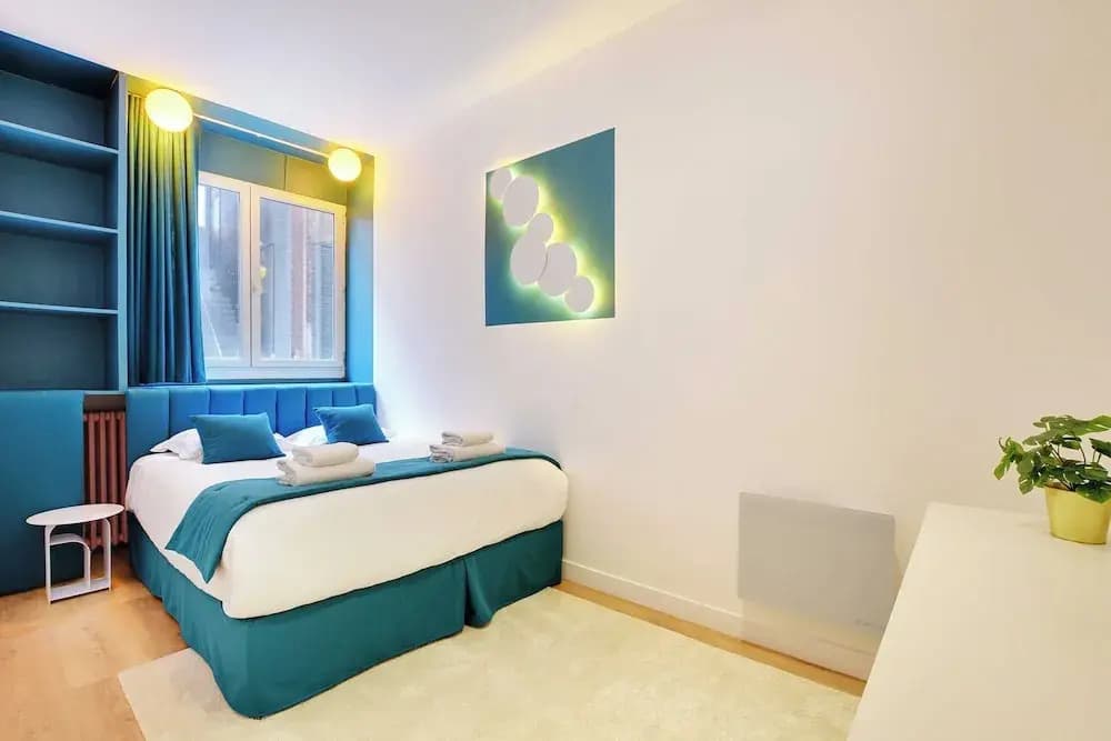Modern Apartment - 1br/6p - AC - Marais - photo 3