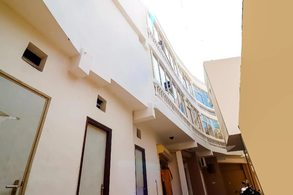 OYO 61264 Hotel Royal Orbit - main photo