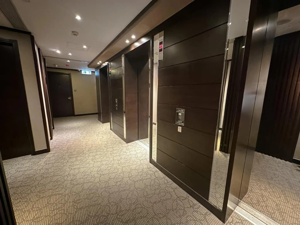 South Pacific Hotel - photo 34