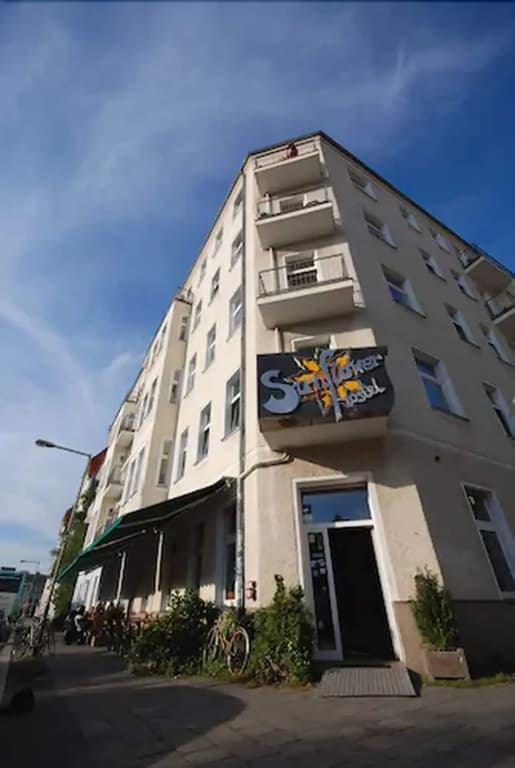 Sunflower Hostel Berlin - photo 1