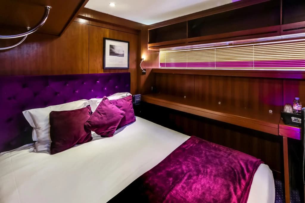 VIP Paris Yacht Hotel - photo 20