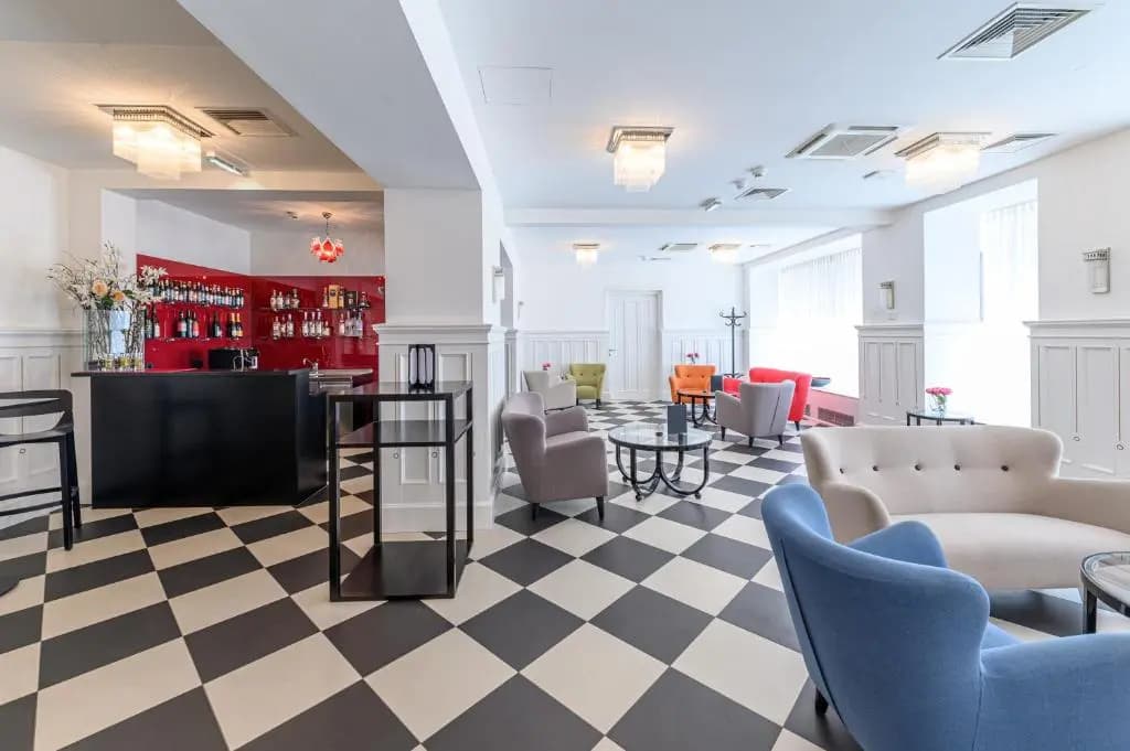 Hotel Caroline - photo 24