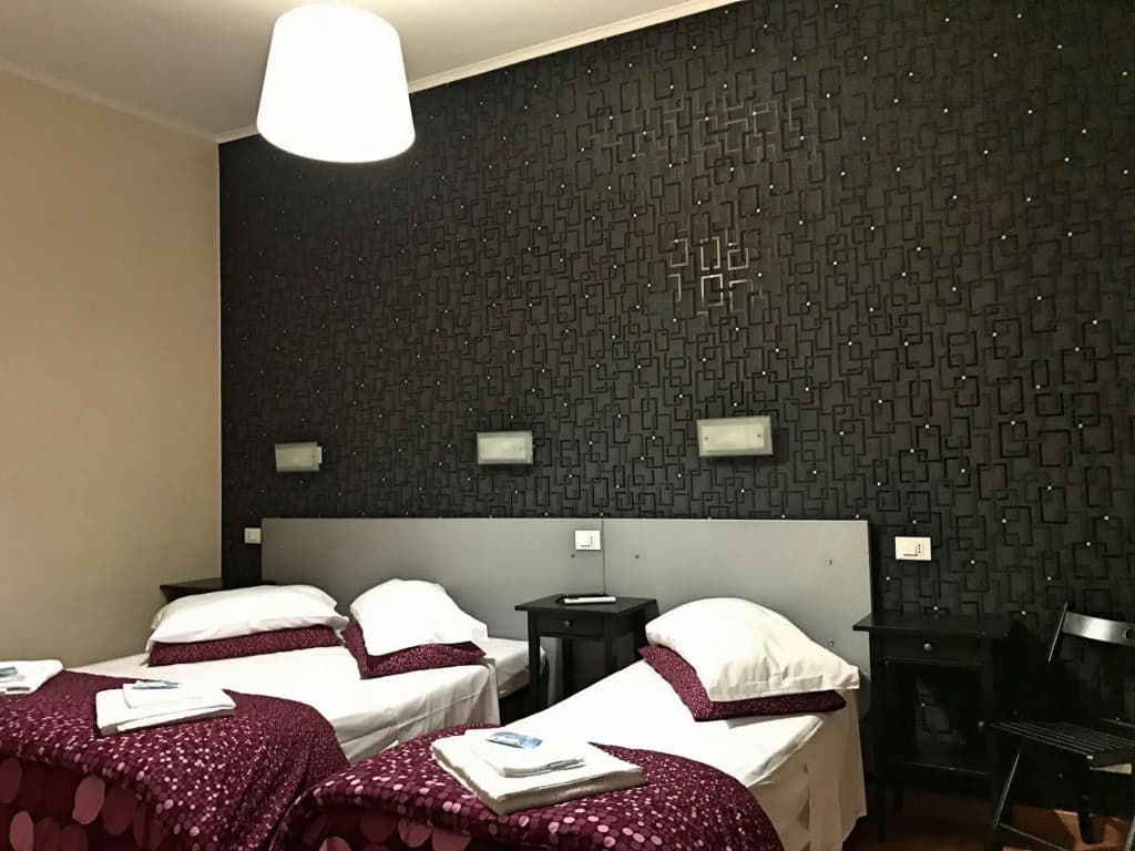 The Place in Rome - photo 4