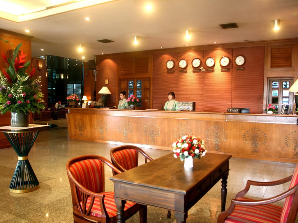 Royal Lanna Hotel - photo 17
