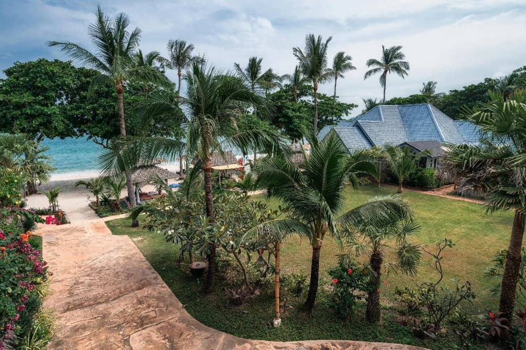 King's Garden Resort - photo 11